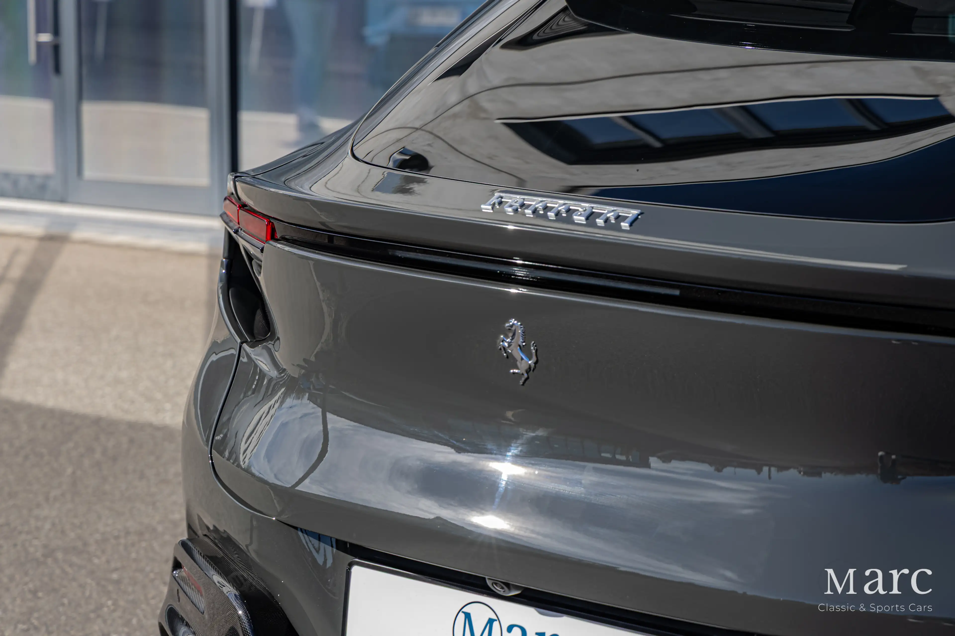Ferrari Purosangue — photo 13
