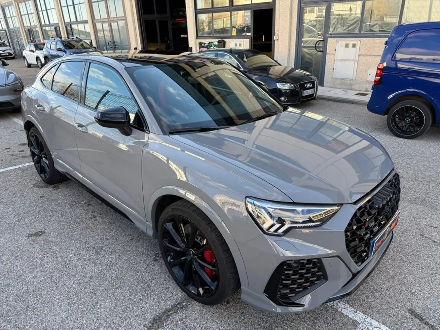 Audi RS Q3 2.5 TFSI quattro S tronic Gris - 2