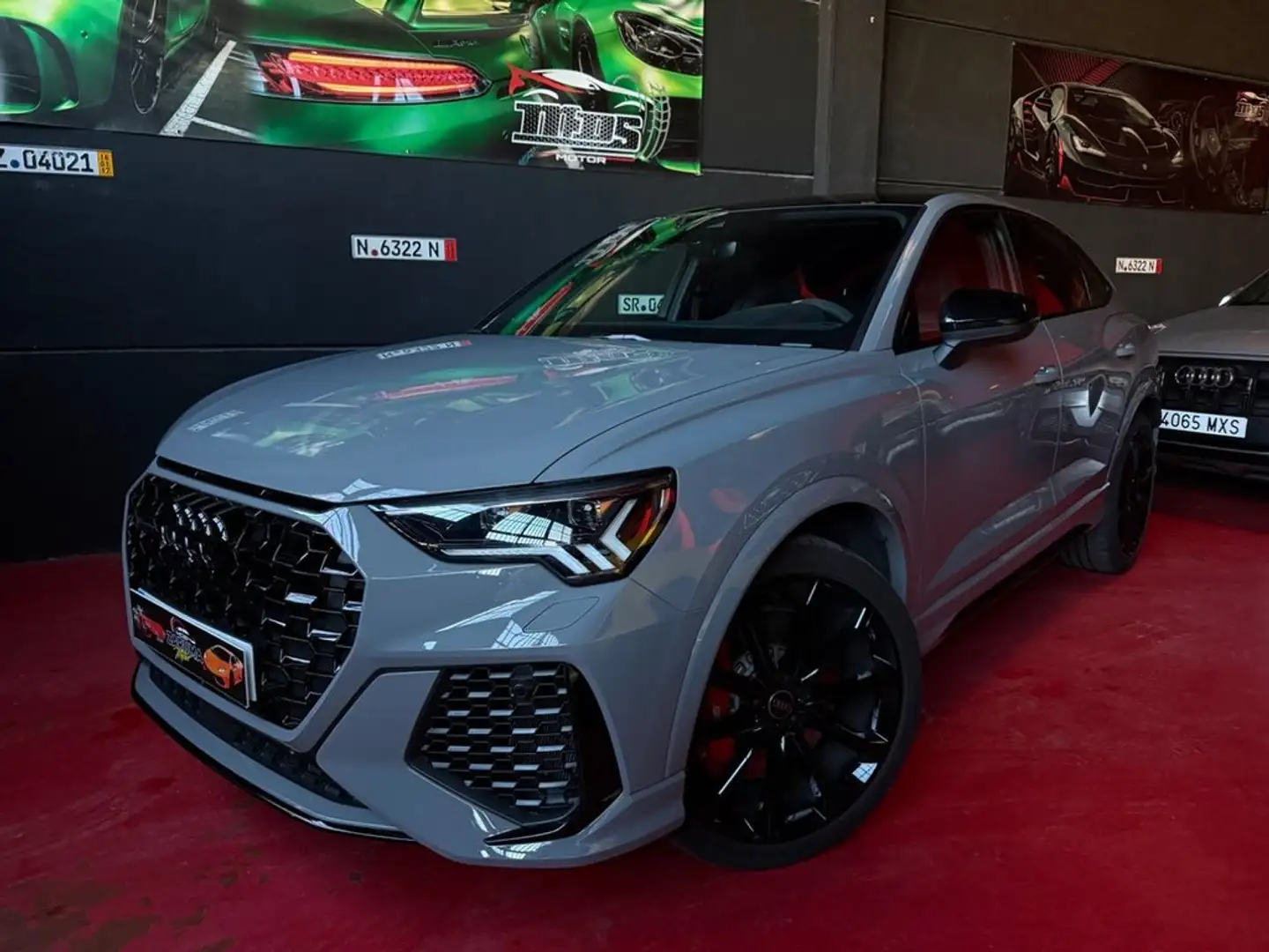 Audi RS Q3 2.5 TFSI quattro S tronic Gris - 1