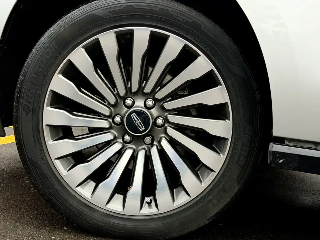 Lincoln Navigator снимка Lincoln Navigator