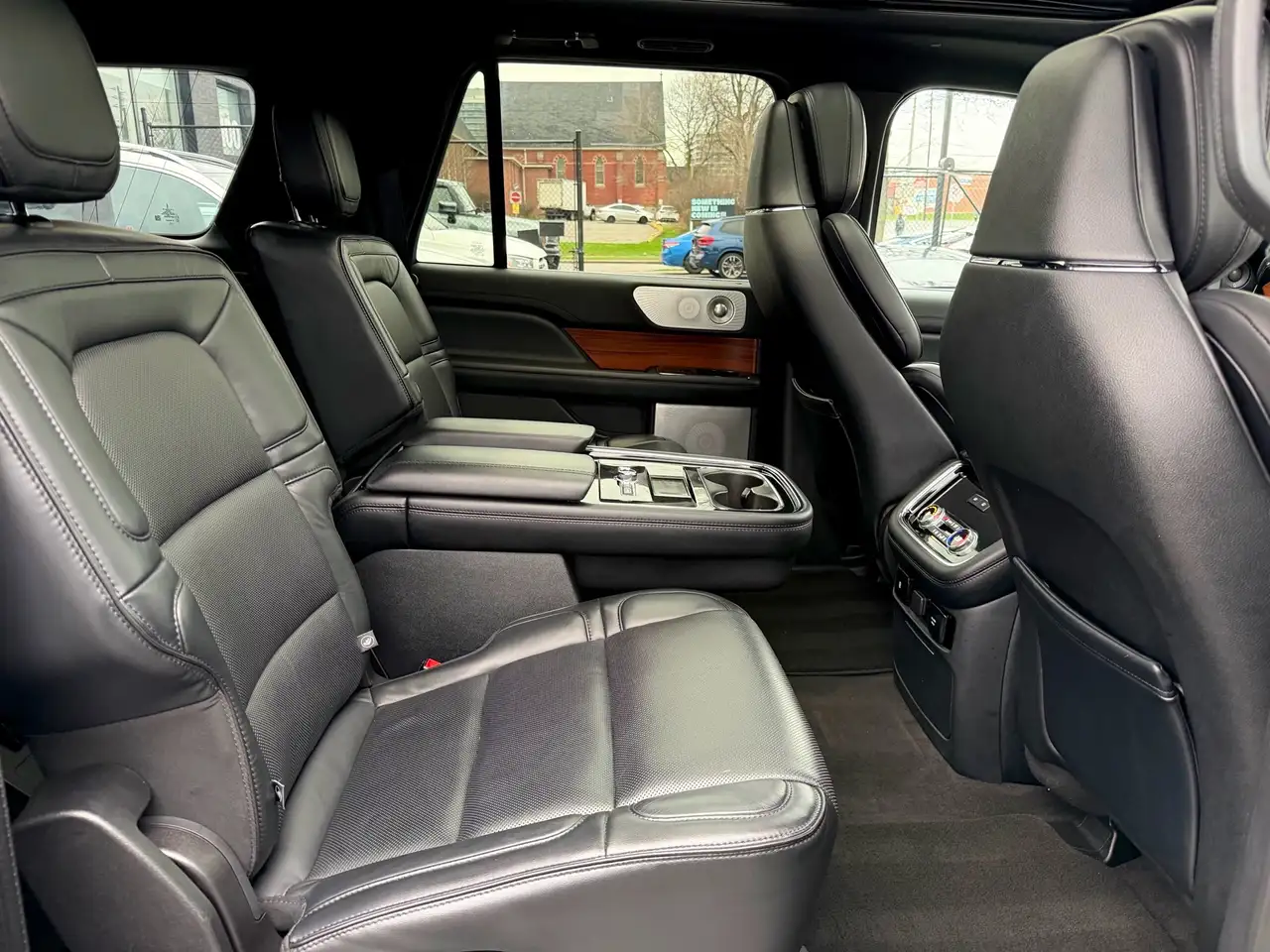 Lincoln Navigator снимка Lincoln Navigator