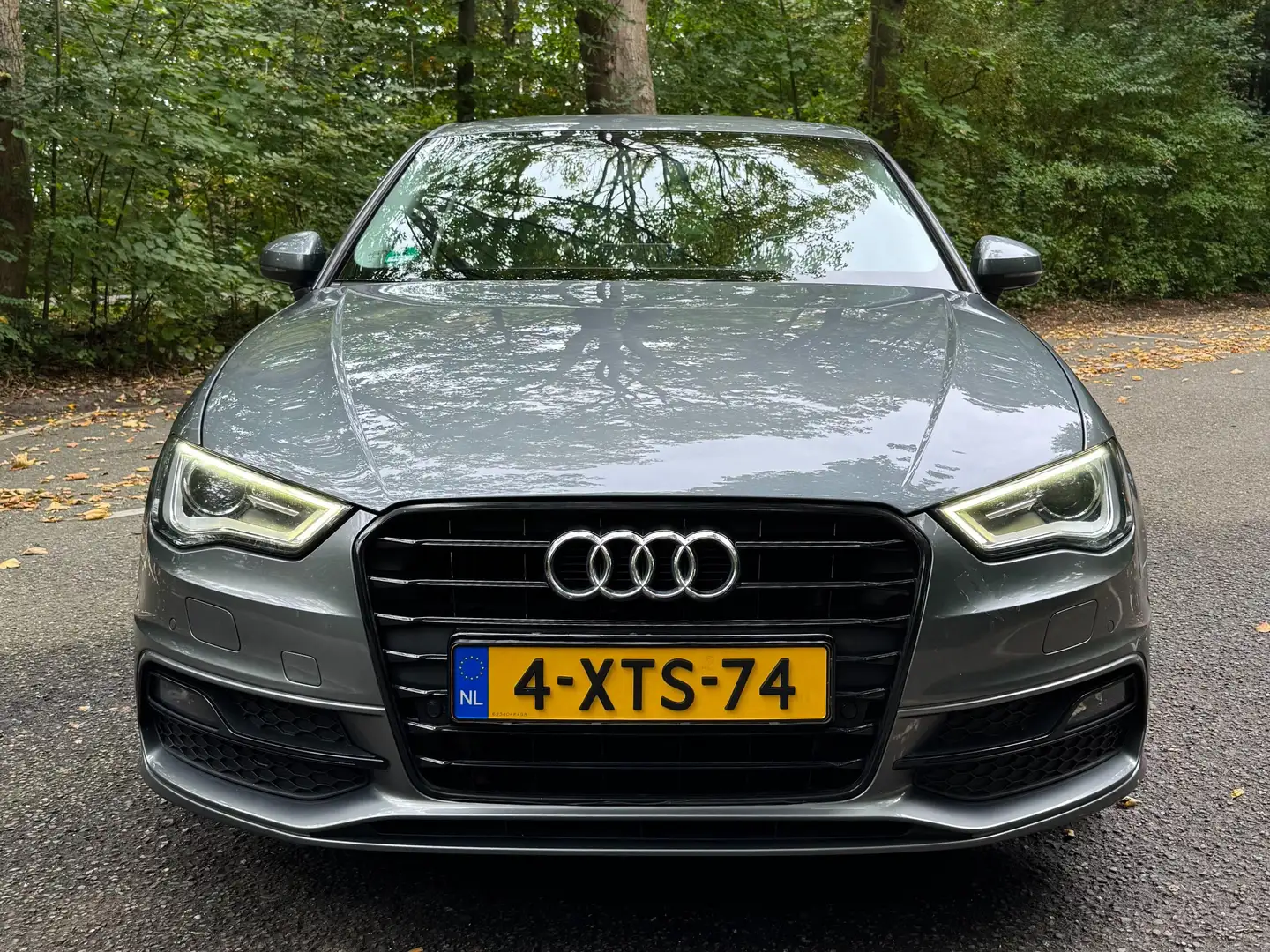 Audi A3 A3 1.4 TFSI Ambit. PL S Grijs - 2