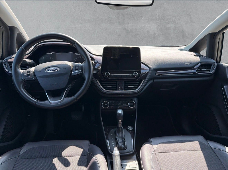 Ford Fiesta Vignale Zahnriemen neu AluF SHZ AHK 1Hand — photo 11