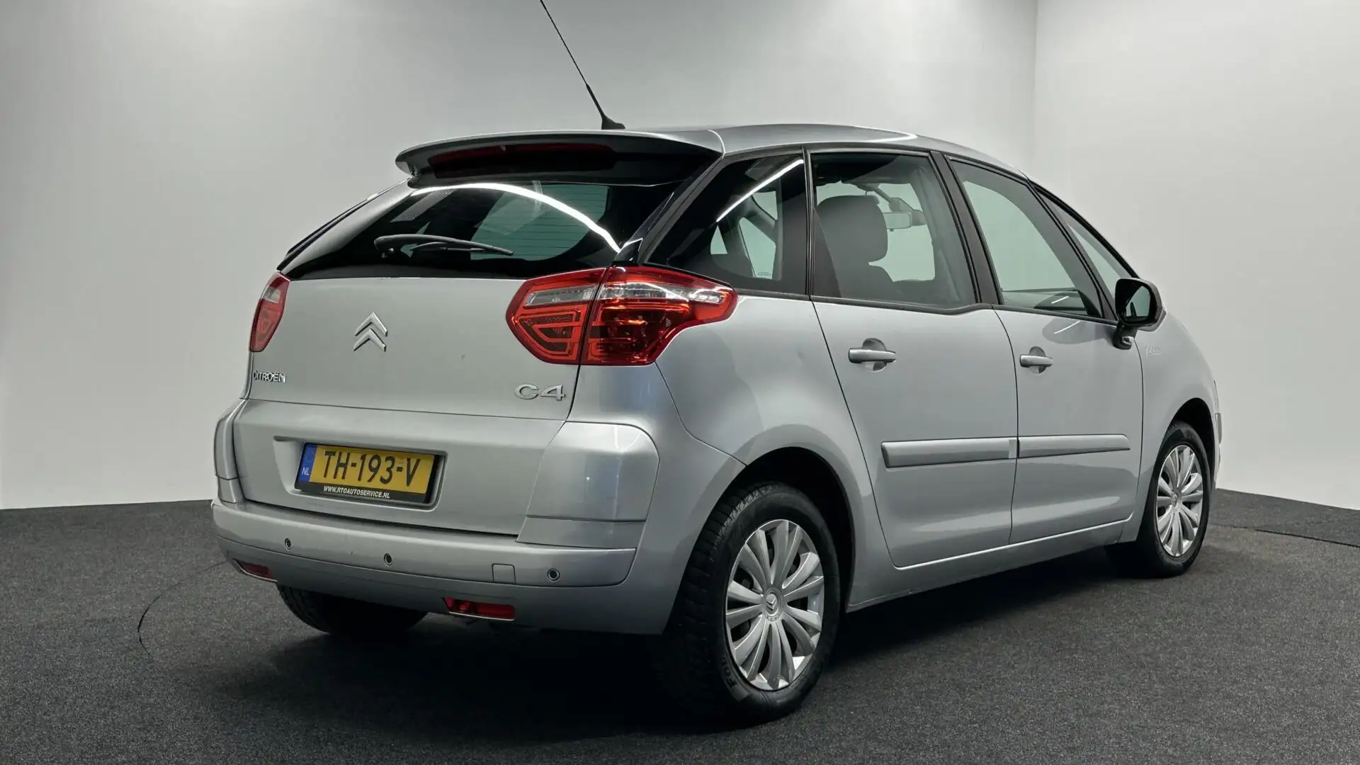 Citroen C4 Picasso 1.6 VTi Business 5p ECC CRUISE. Gris - 2