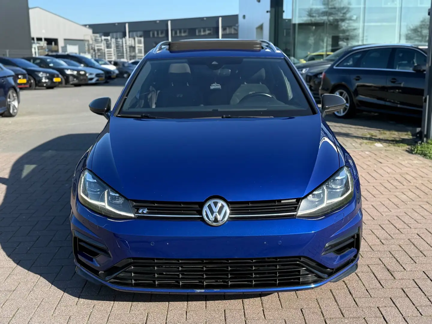 Volkswagen Golf Variant 2.0 TSI 4Motion R 7.5R 2017 Blauw 310PK (Lees Adv Blau - 2