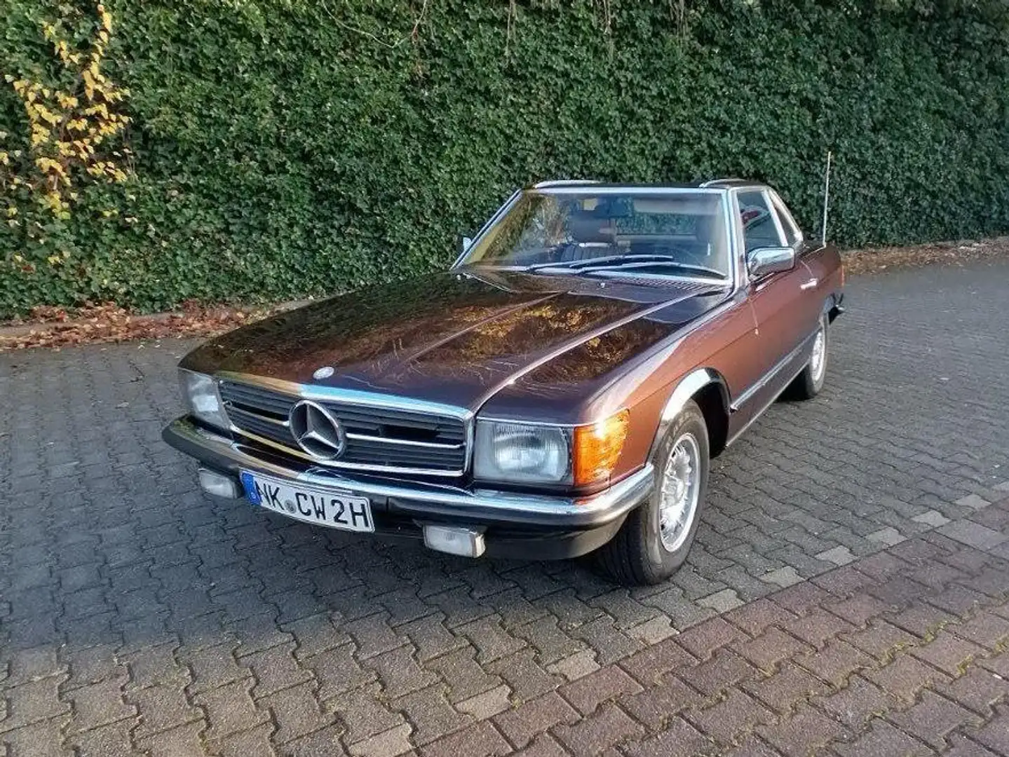 Mercedes-Benz SL 380 R107 Bronz - 1