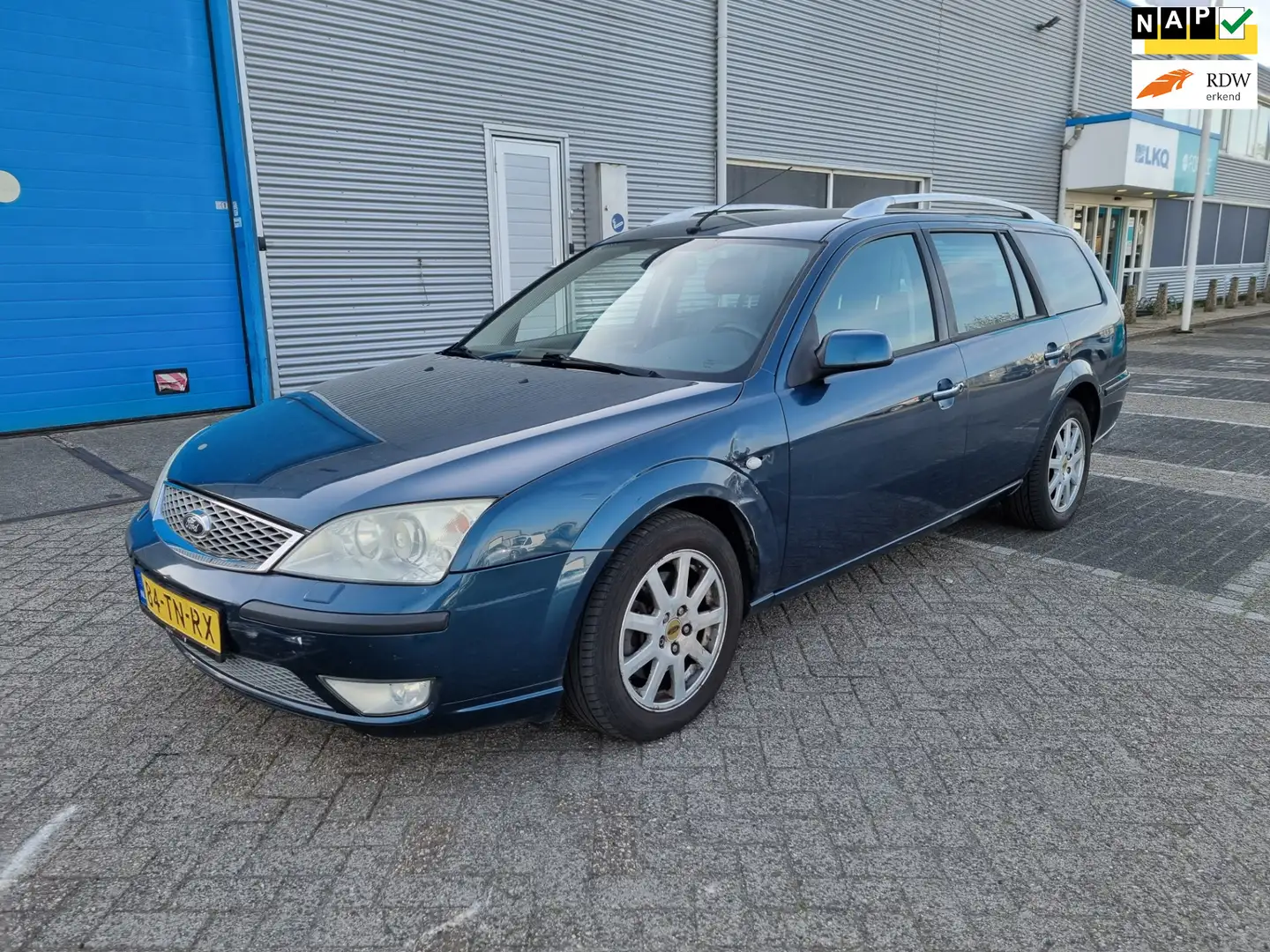 Ford Mondeo Wagon 1.8-16V Platinum Clima Bj:2006 NAP! Blauw - 1