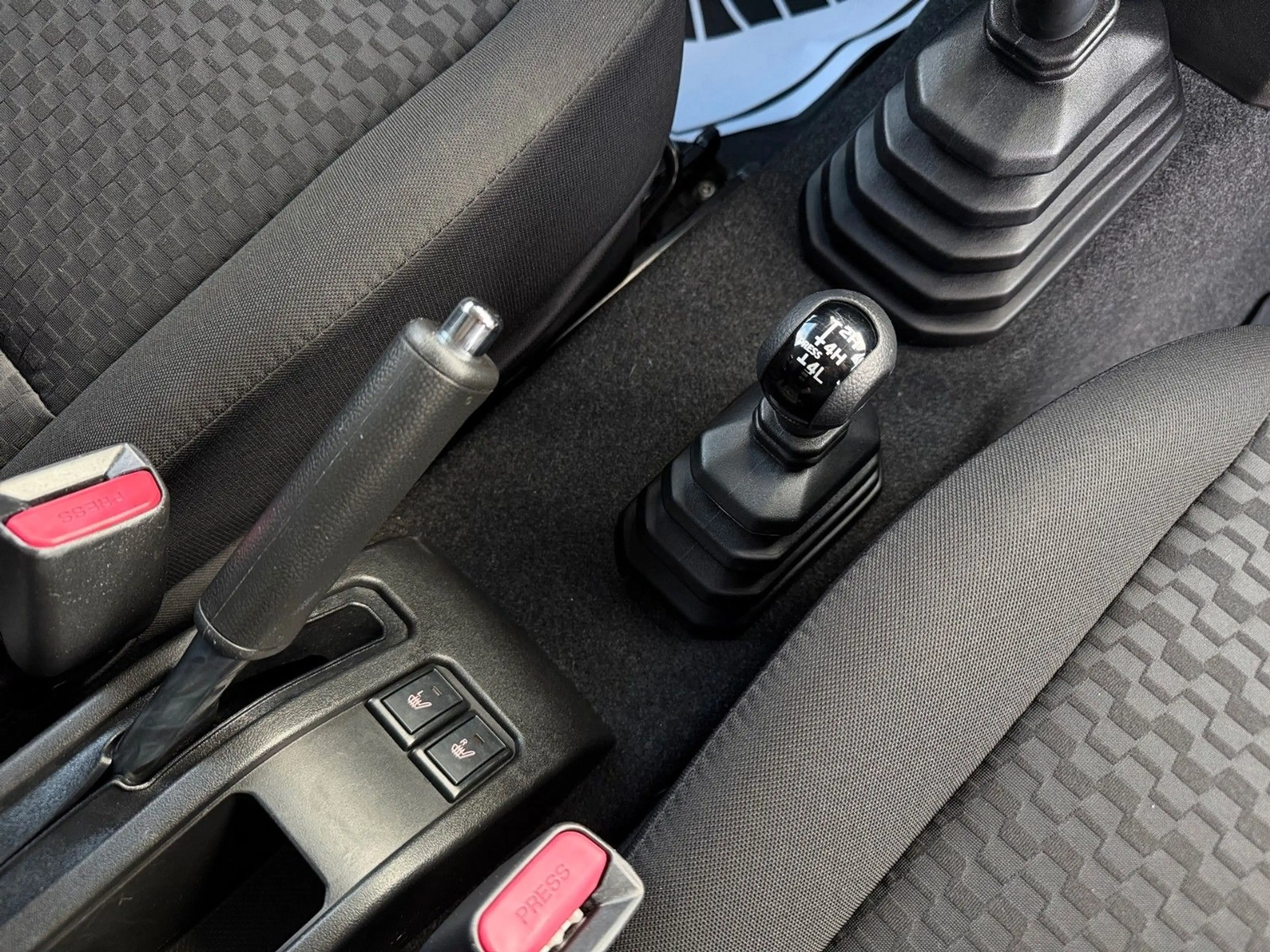 Suzuki Jimny JIMNY COMFORT ALLGRIP=1.HD=EXTRAS=TOP ! — photo 12