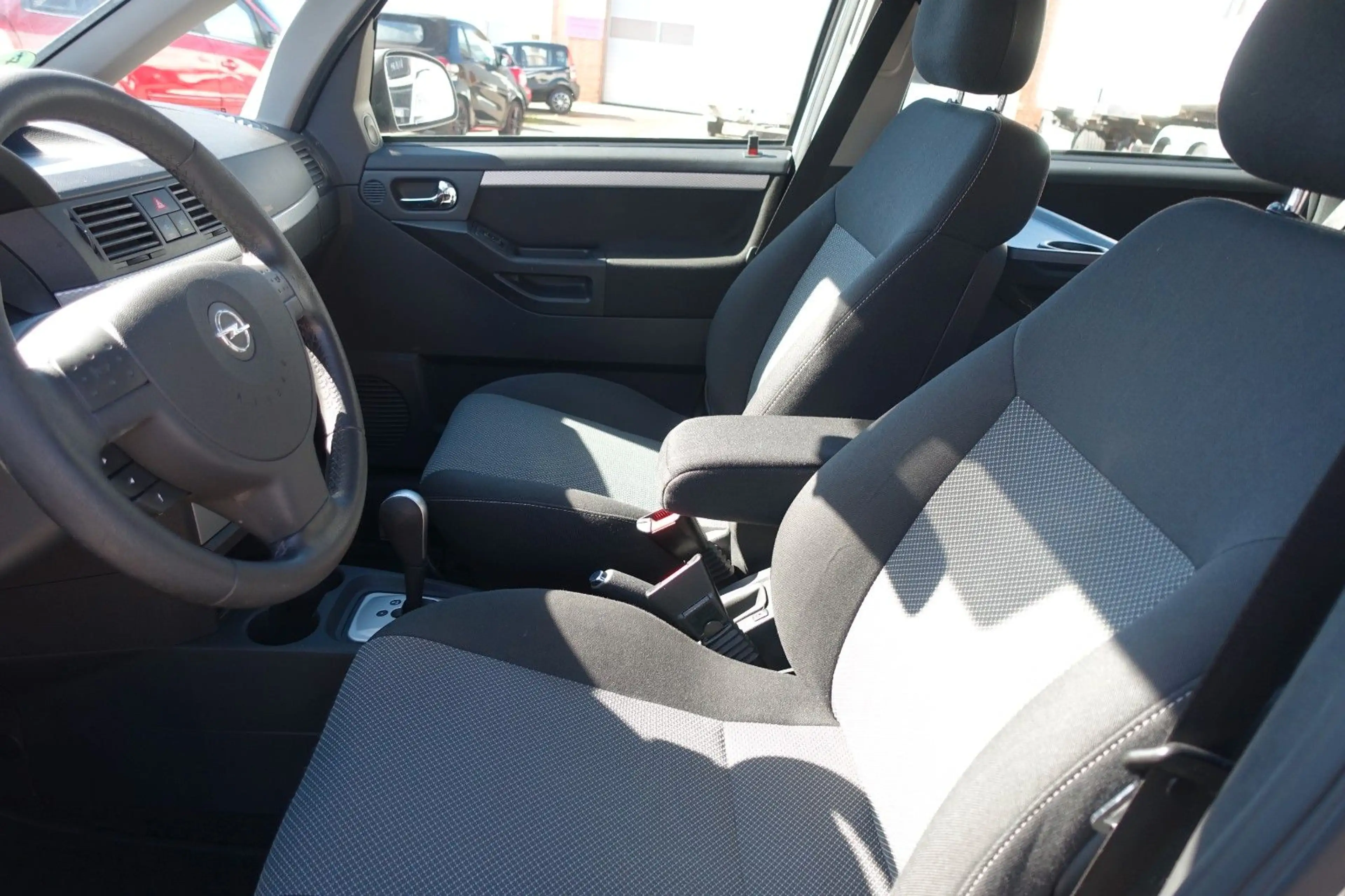 Opel Meriva Innovation "110 Jahre"1.6*AUTOMATIK*SHZ** — photo 10