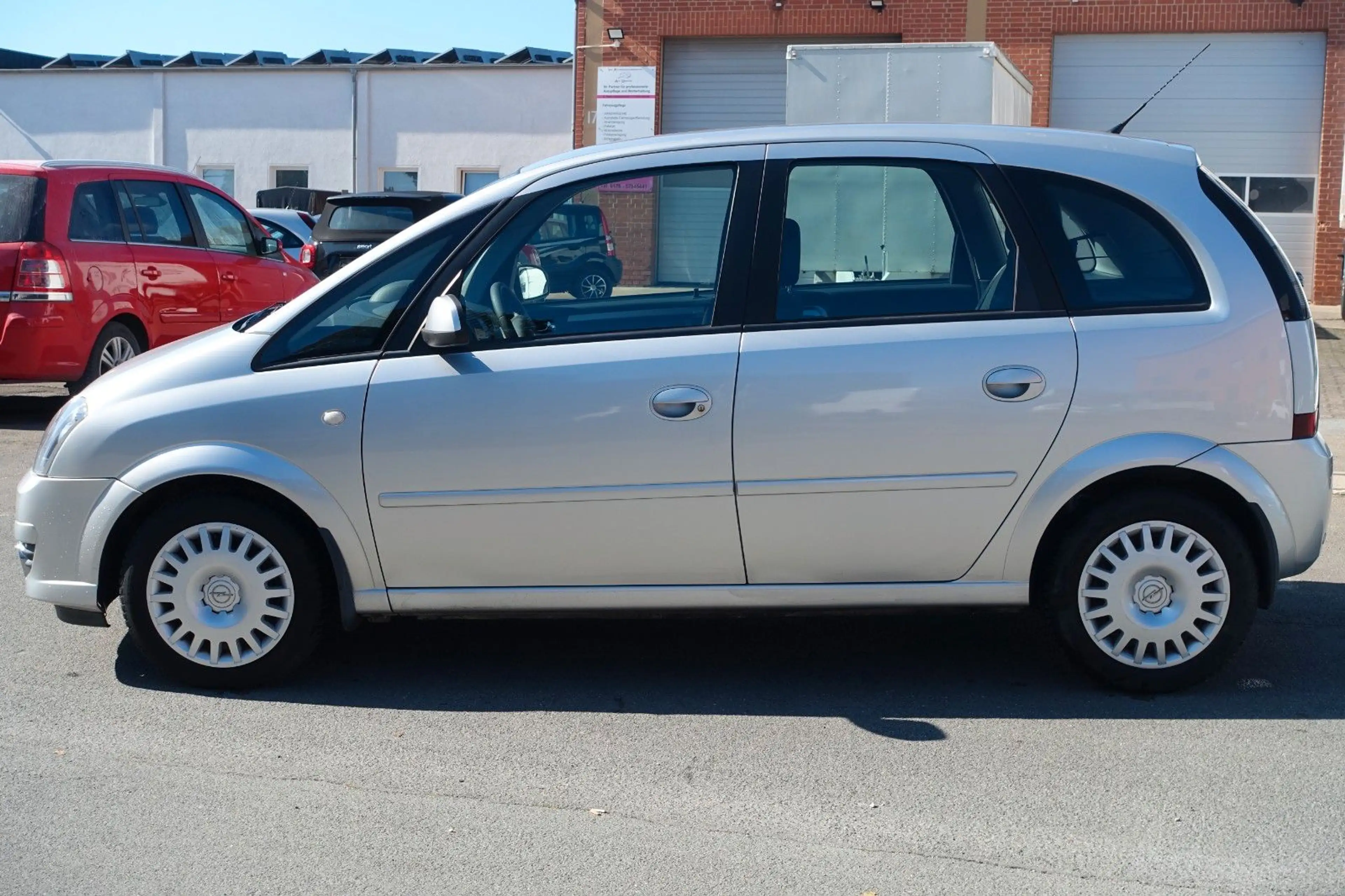 Opel Meriva Innovation "110 Jahre"1.6*AUTOMATIK*SHZ** — photo 6