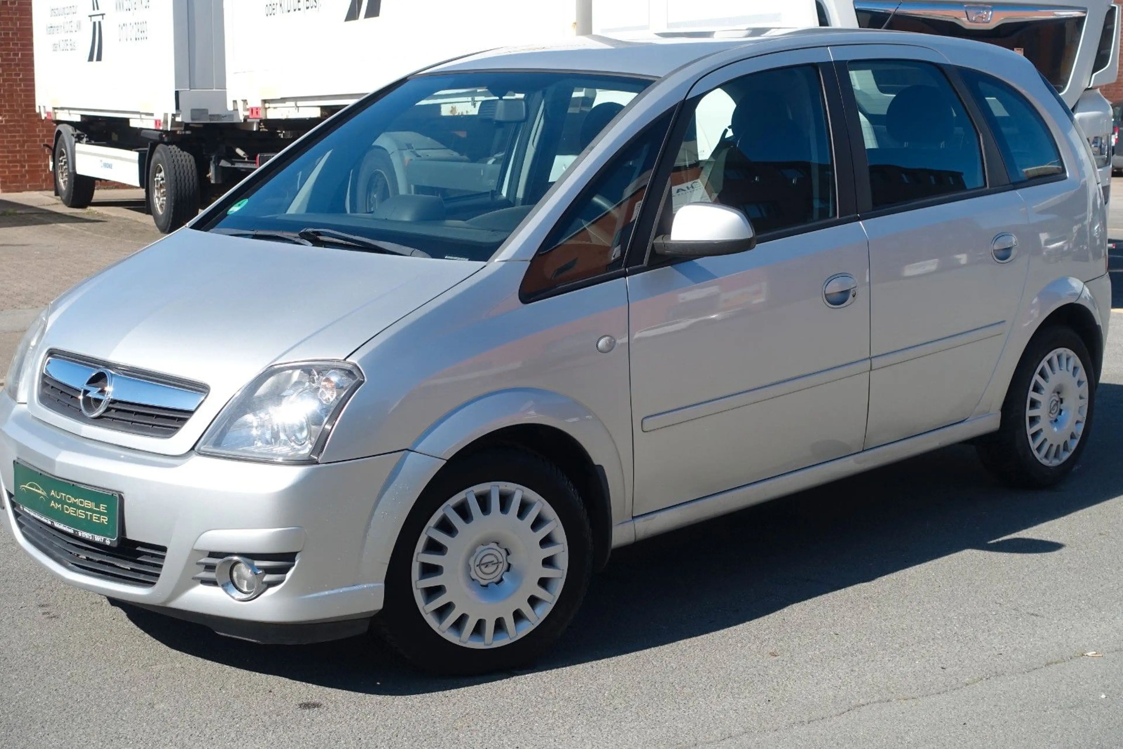 Opel Meriva Innovation "110 Jahre"1.6*AUTOMATIK*SHZ** — photo 2