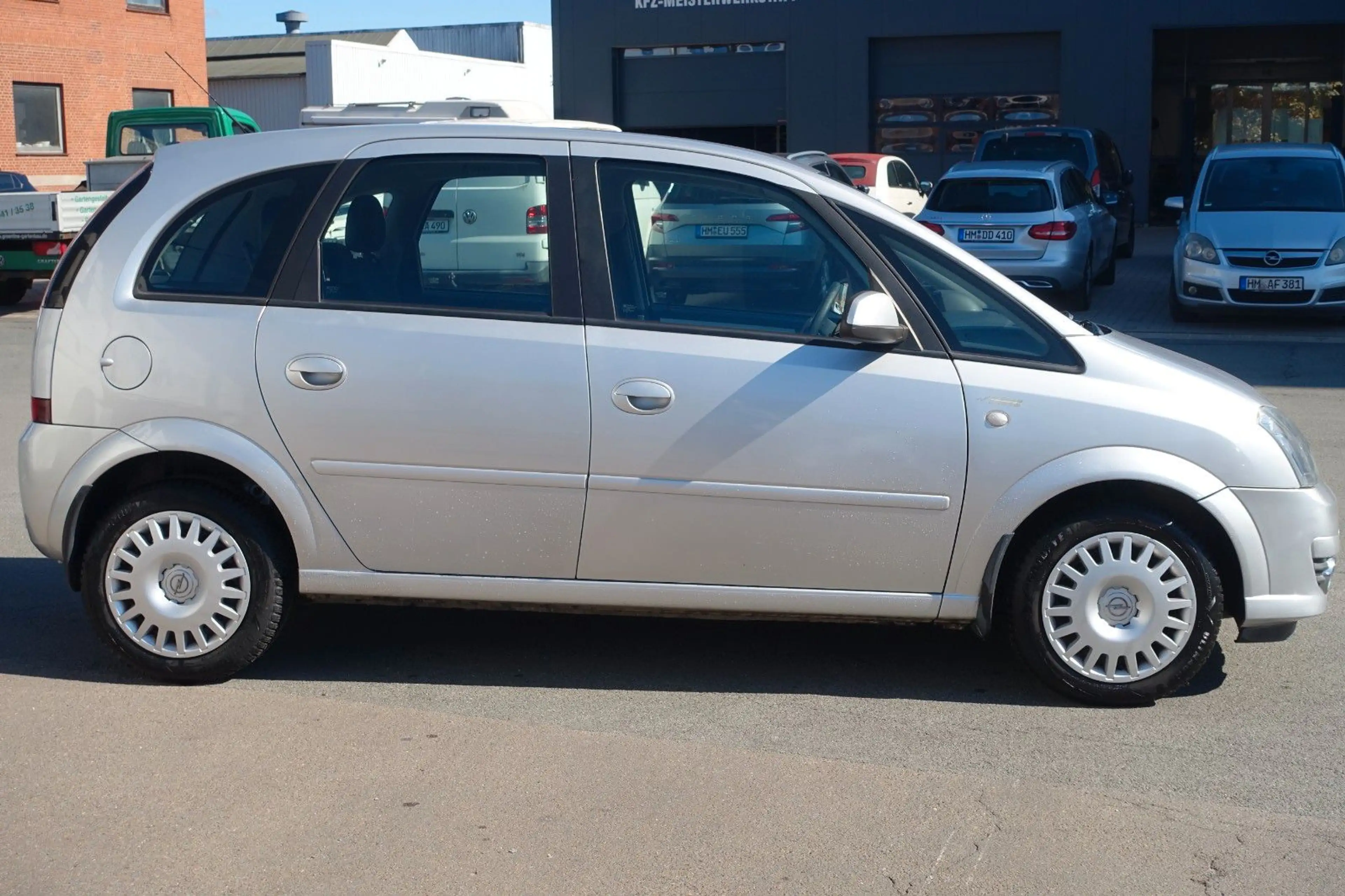 Opel Meriva Innovation "110 Jahre"1.6*AUTOMATIK*SHZ** — photo 3