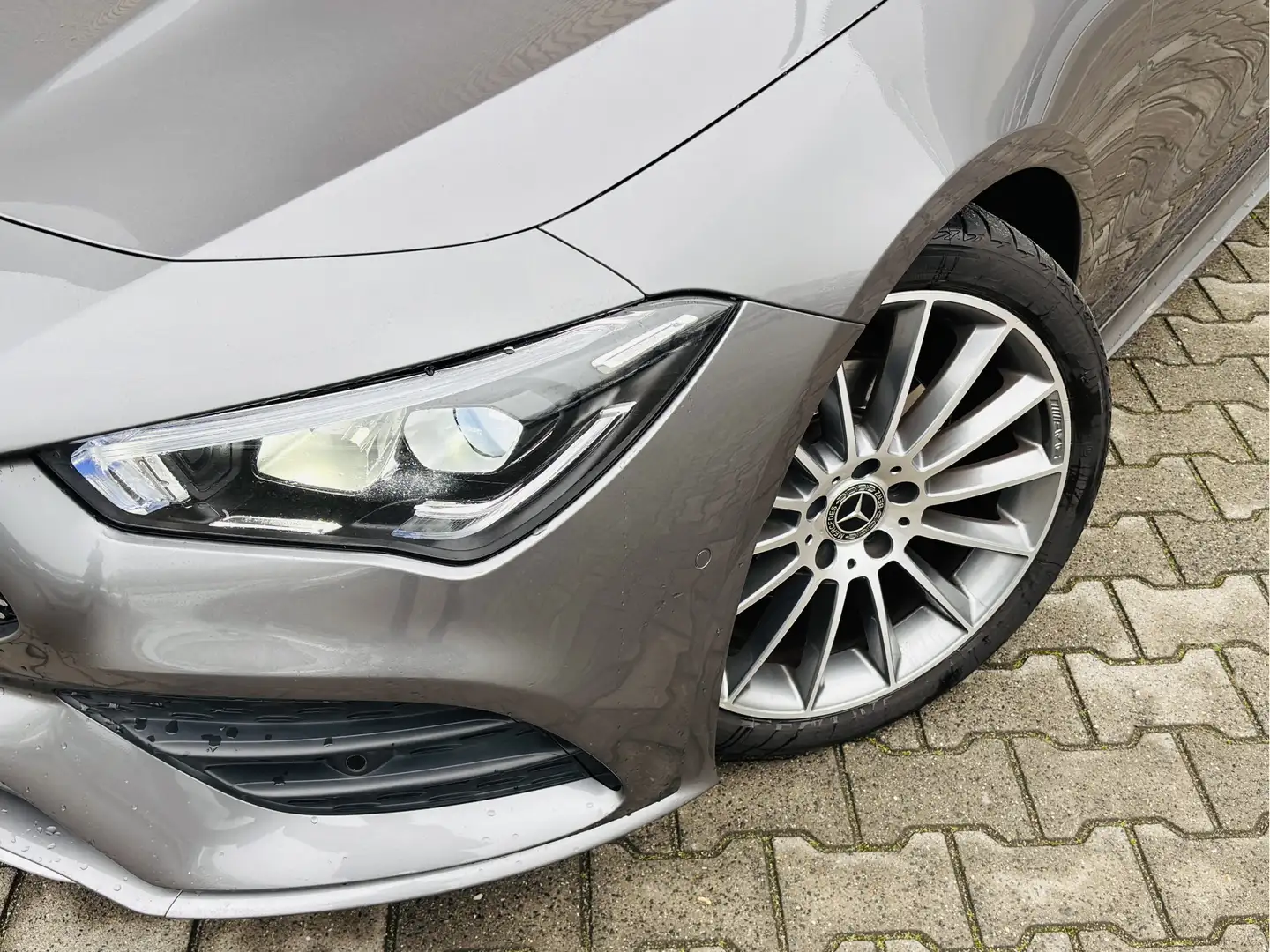 Mercedes-Benz CLA 200 Shooting Brake Business Solution AMG | Smartphone Grau - 2