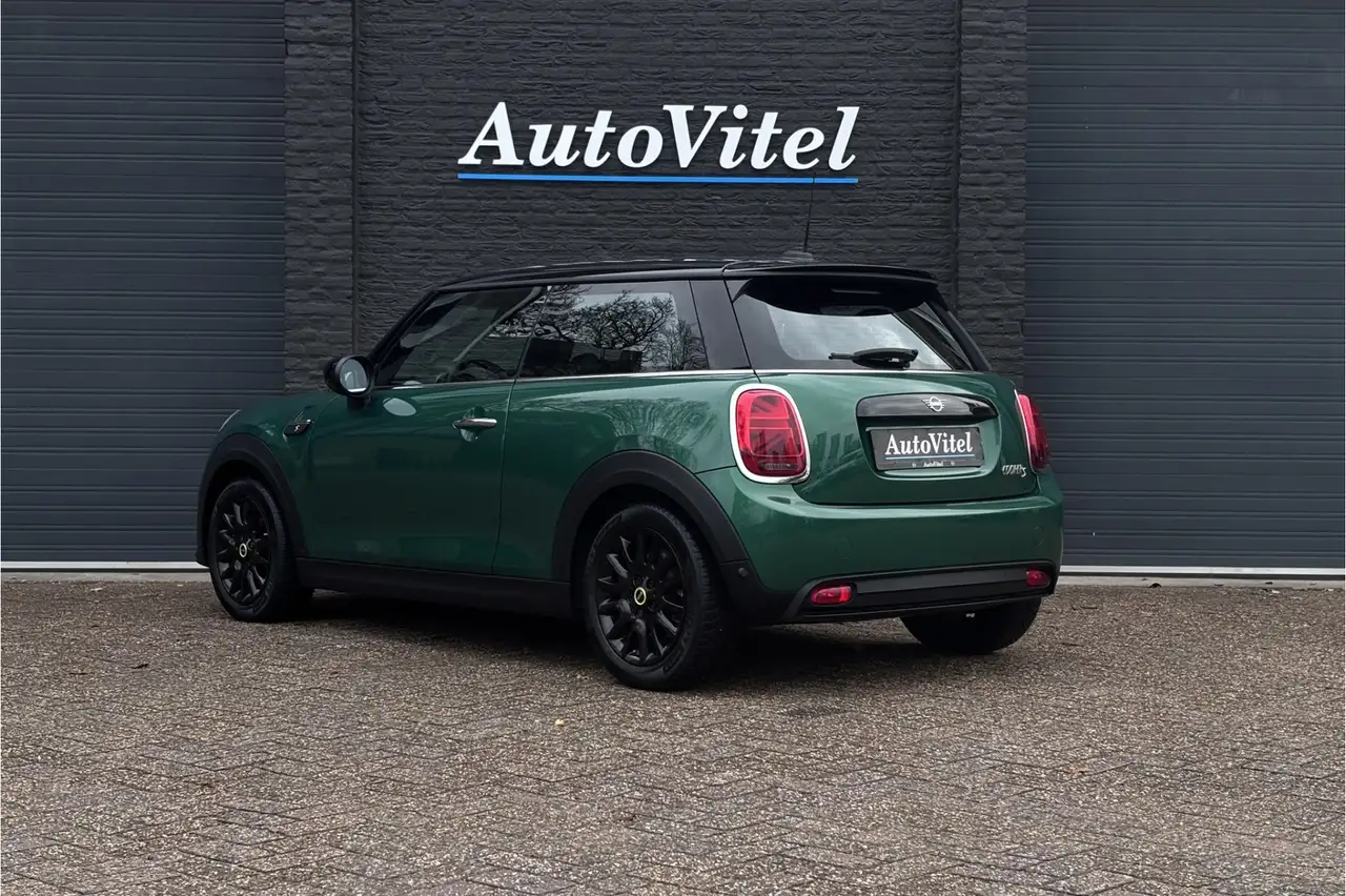 MINI Cooper SE Classic 33 kWh | Sportleder | Stoelverwarming | Ca 22