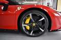 Ferrari SF90 Stradale NEUWAGEN Racingsitze Lift LED Rot - thumbnail 16