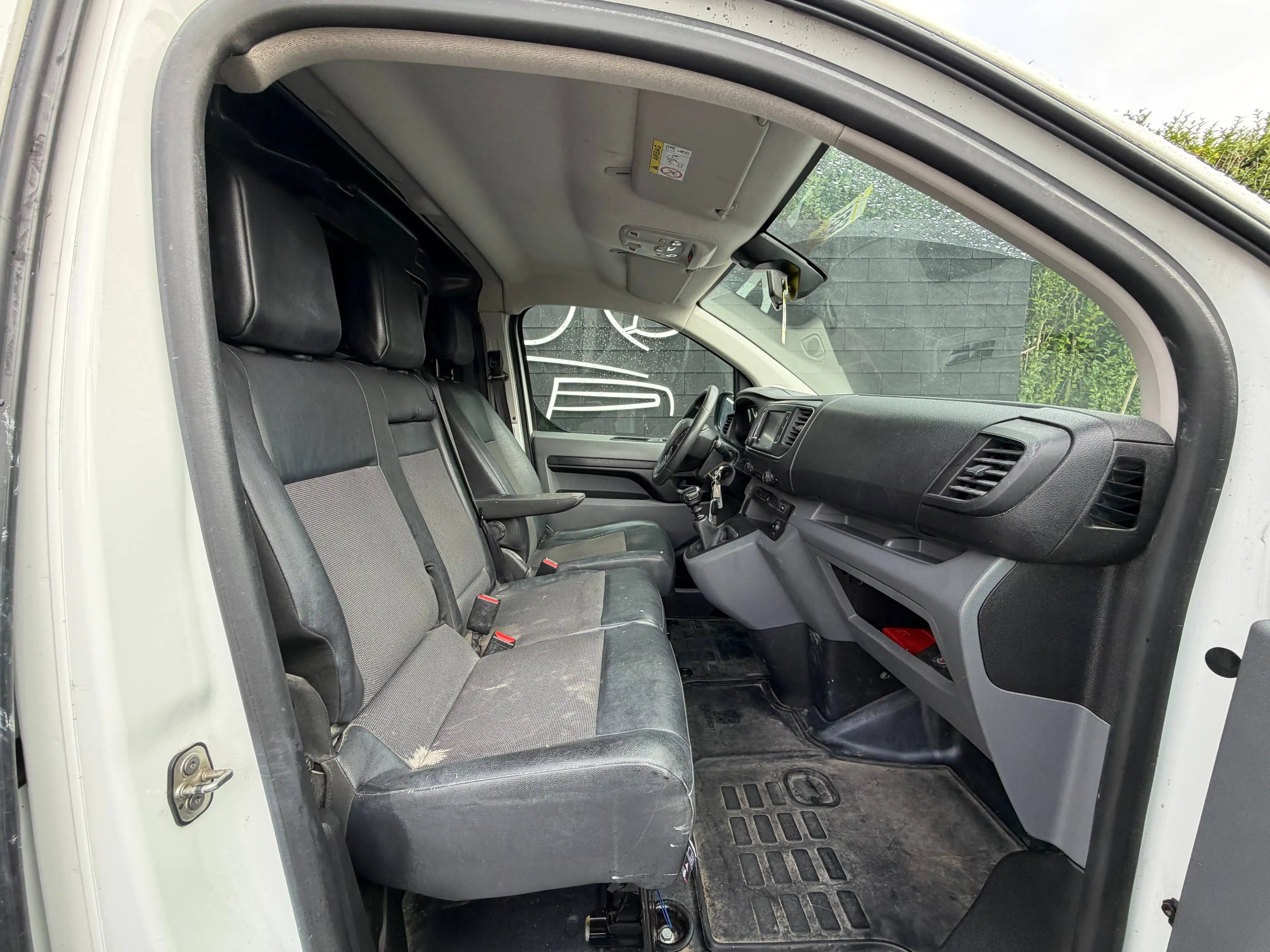 Peugeot Expert 2.0 BlueHDi NAVI+AIRCO+3 PLACES+GALERIE DE TOIT — photo 9