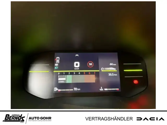 Dacia Sandero view 15