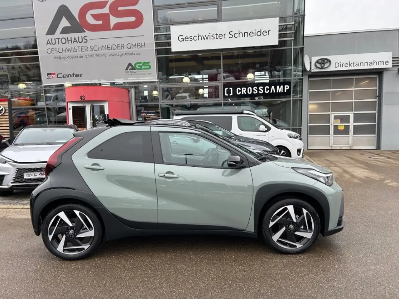 Toyota Aygo X 1,5l Hybrid Lounge CVT Faltdach JBL 3