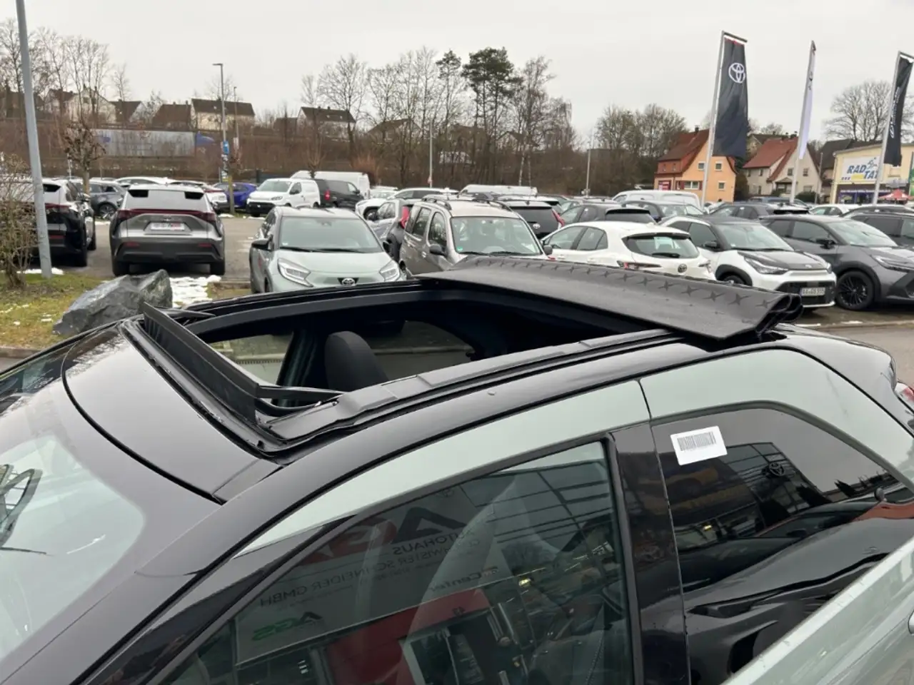 Toyota Aygo X 1,5l Hybrid Lounge CVT Faltdach JBL 13