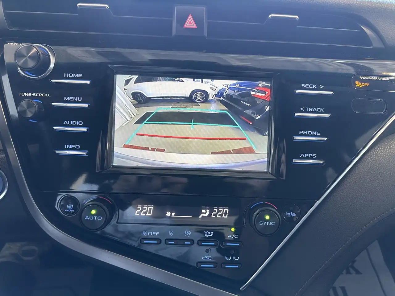 Toyota Camry снимка Toyota Camry