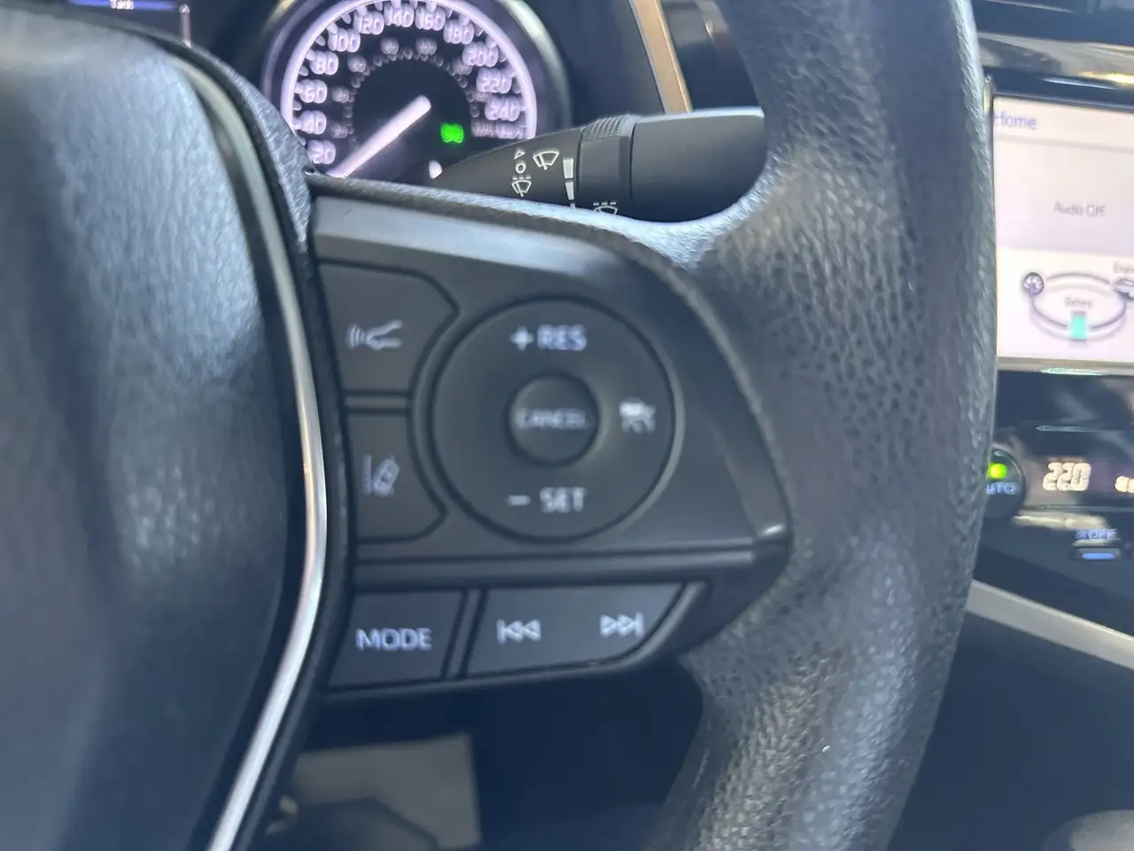 Toyota Camry снимка Toyota Camry