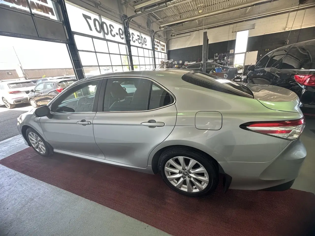 Toyota Camry снимка Toyota Camry