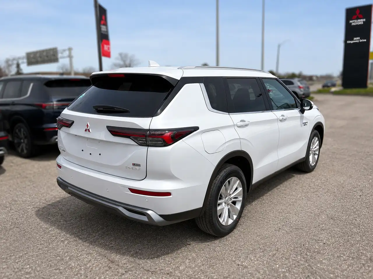 Mitsubishi Outlander photo Mitsubishi Outlander