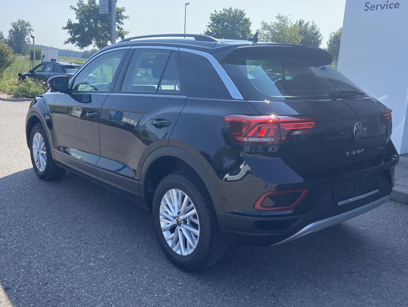 Volkswagen T-Roc 1.5 TSI DSG LIFE AHK+APP-CONNECT+VIRTUAL-C — photo 3