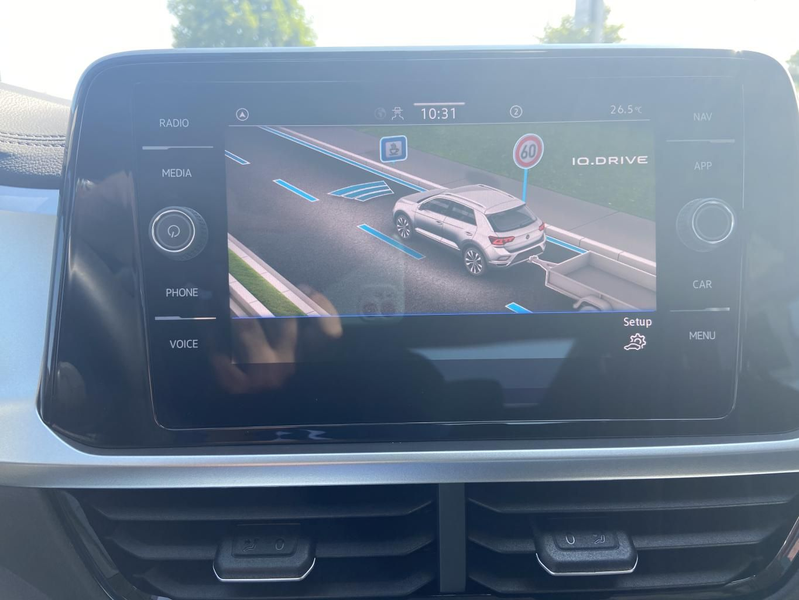 Volkswagen T-Roc 1.5 TSI DSG LIFE AHK+APP-CONNECT+VIRTUAL-C — photo 12