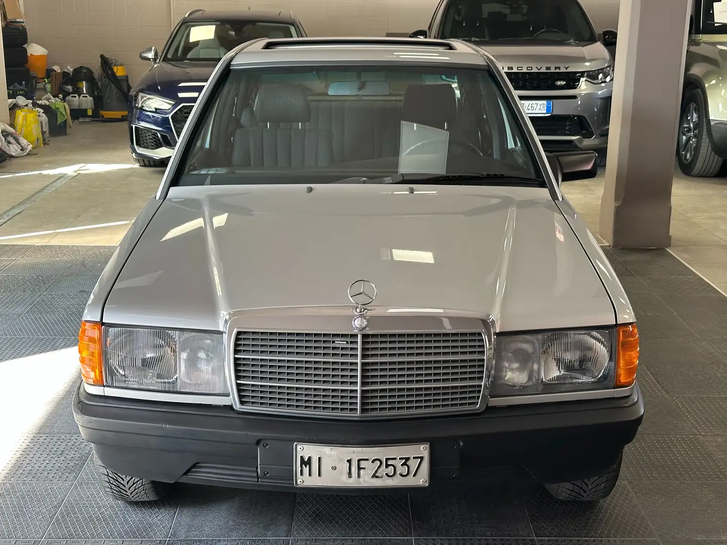 Mercedes-Benz 190 190 2.0 E 122cv - Unico Proprietario - Gris - 2