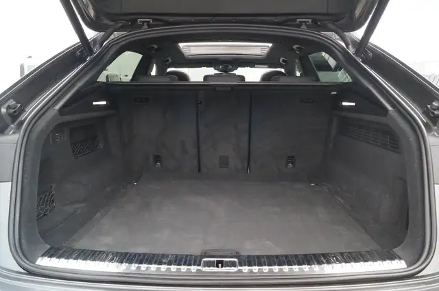 Audi Q8 55 TFSI quattro Ansicht 12