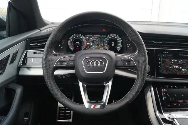 Audi Q8 55 TFSI quattro Ansicht 16