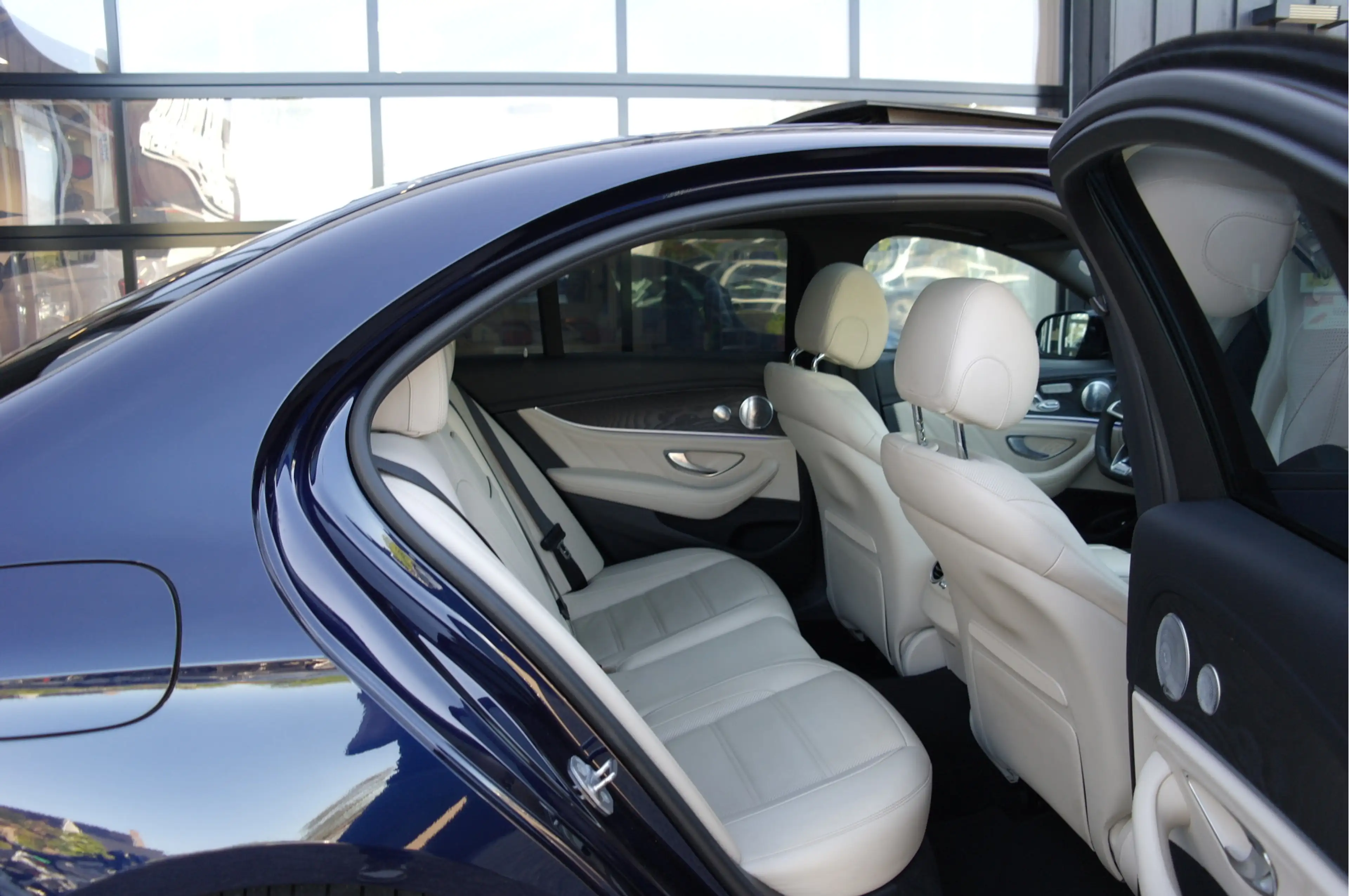 Mercedes-Benz E 63 AMG 4MATIC 572 PK Premium Plus | Dealer Onderhouden | — photo 40