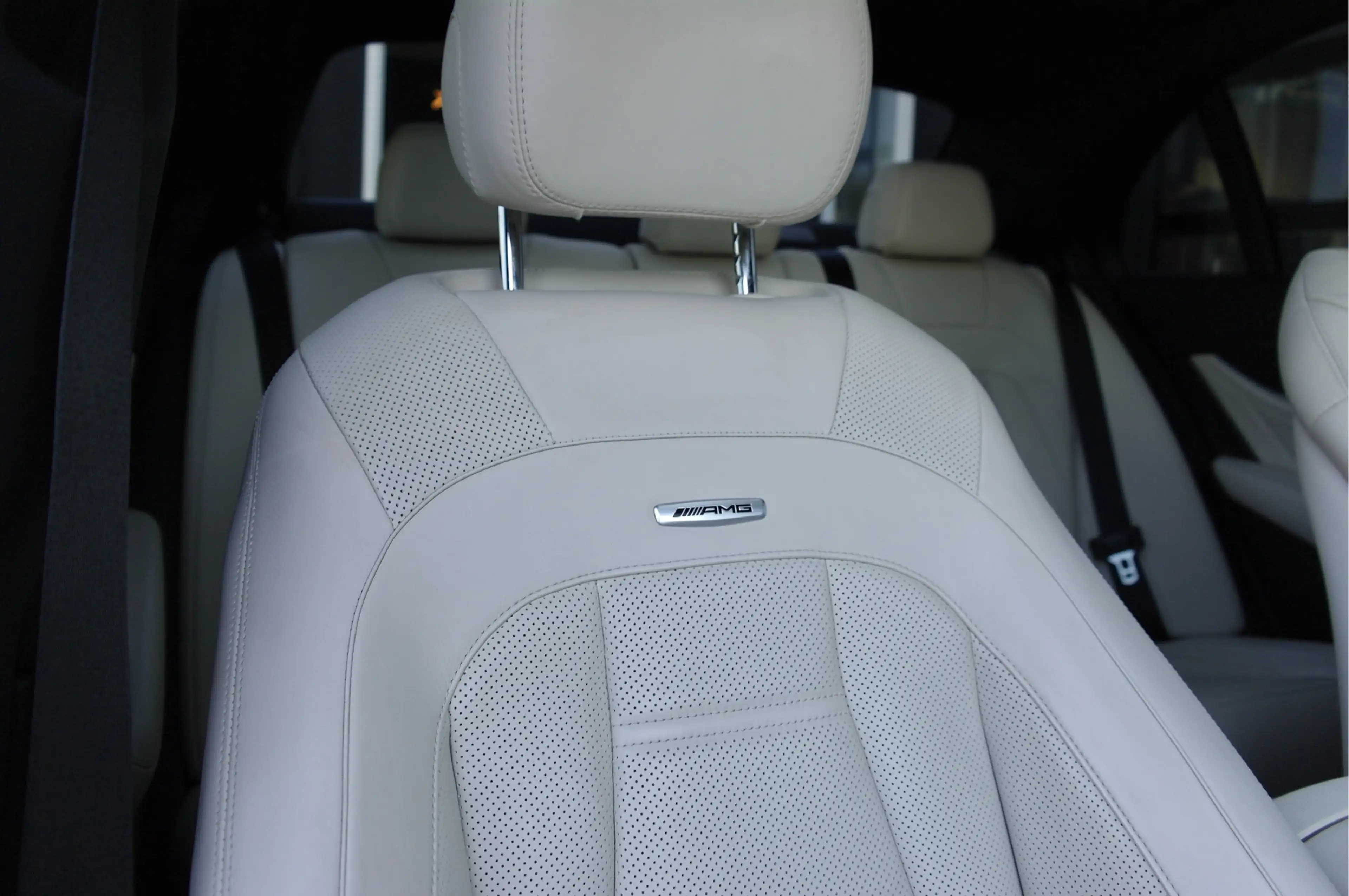 Mercedes-Benz E 63 AMG 4MATIC 572 PK Premium Plus | Dealer Onderhouden | — photo 24