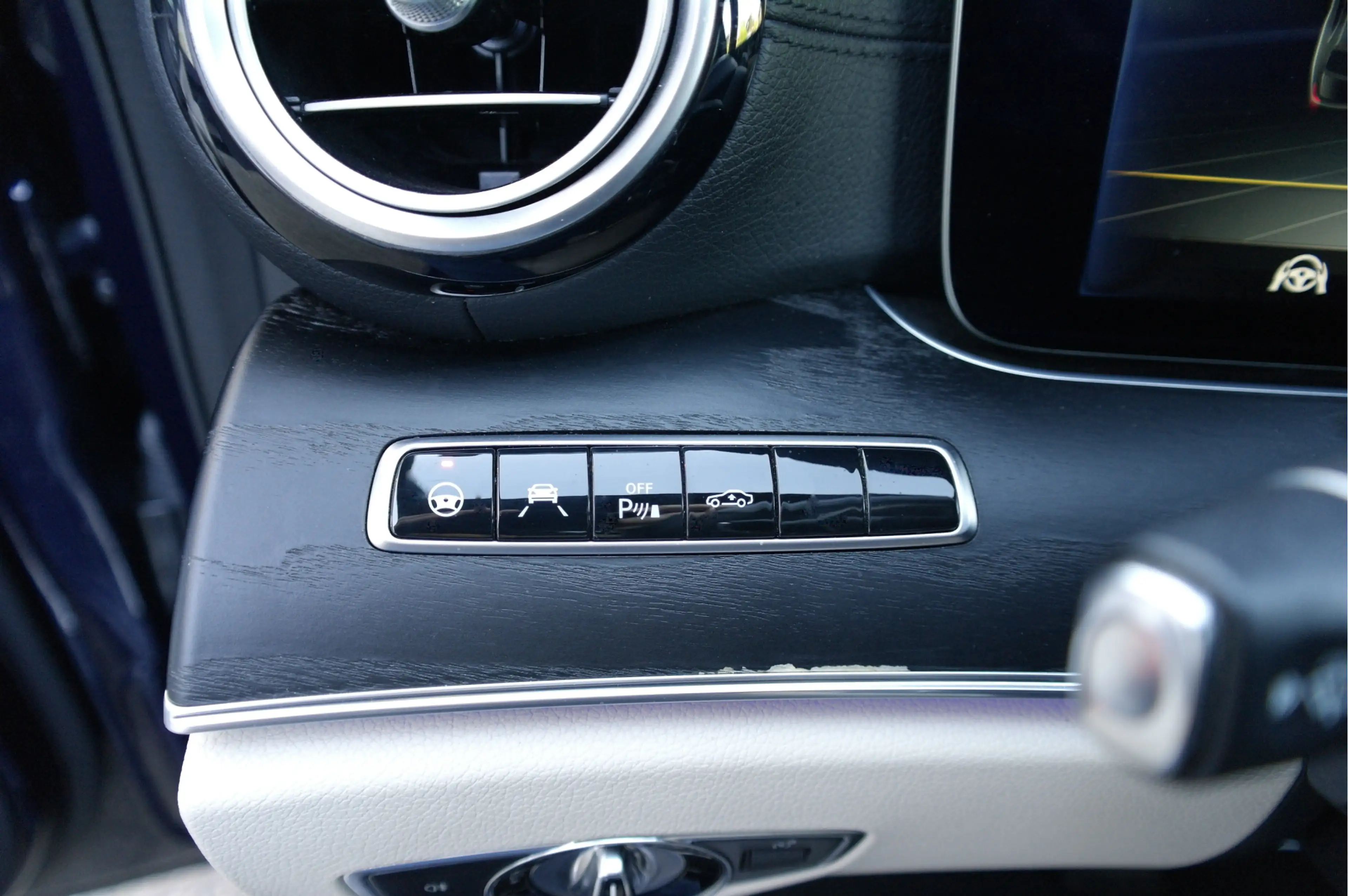 Mercedes-Benz E 63 AMG 4MATIC 572 PK Premium Plus | Dealer Onderhouden | — photo 21