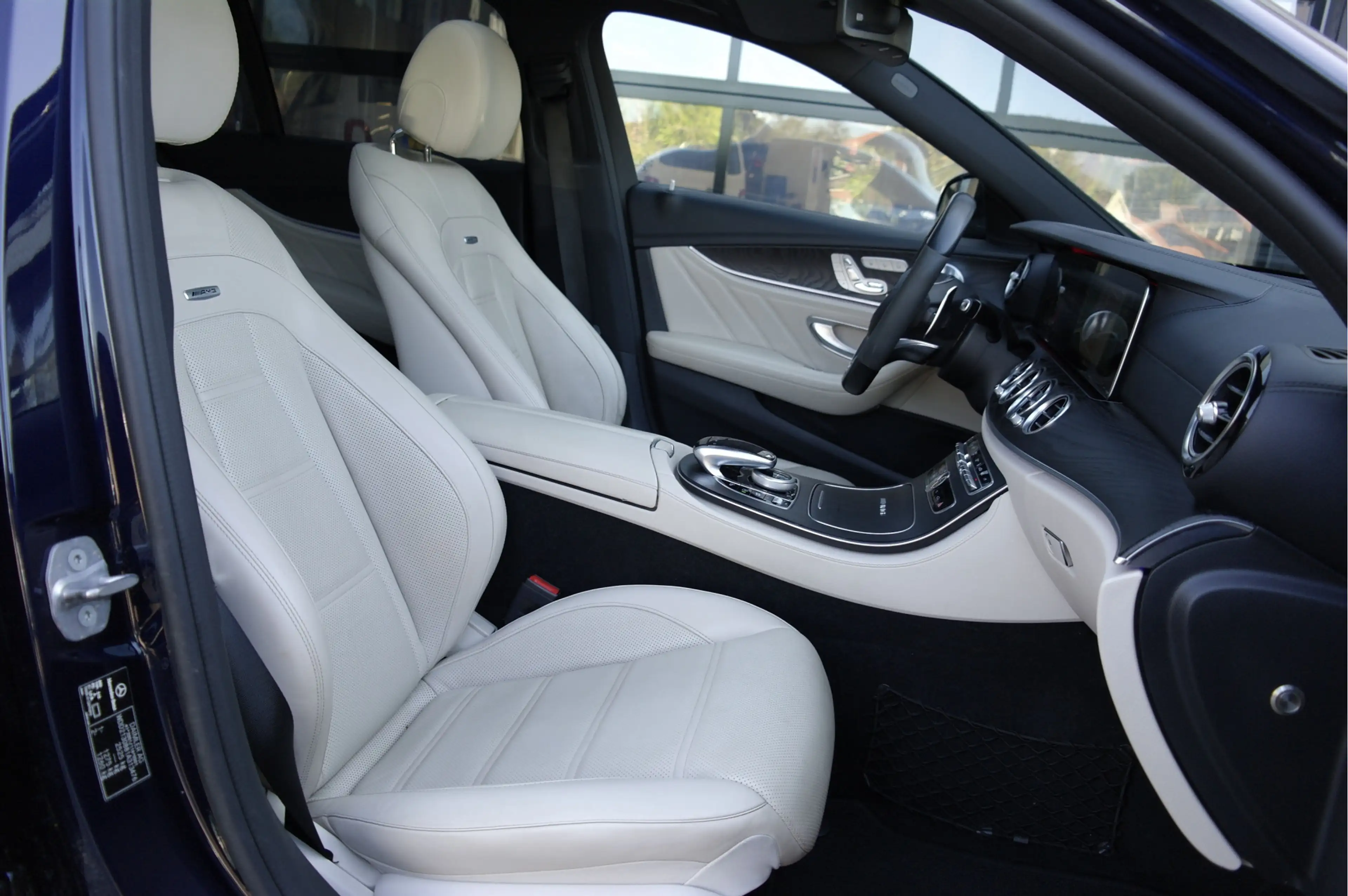 Mercedes-Benz E 63 AMG 4MATIC 572 PK Premium Plus | Dealer Onderhouden | — photo 5