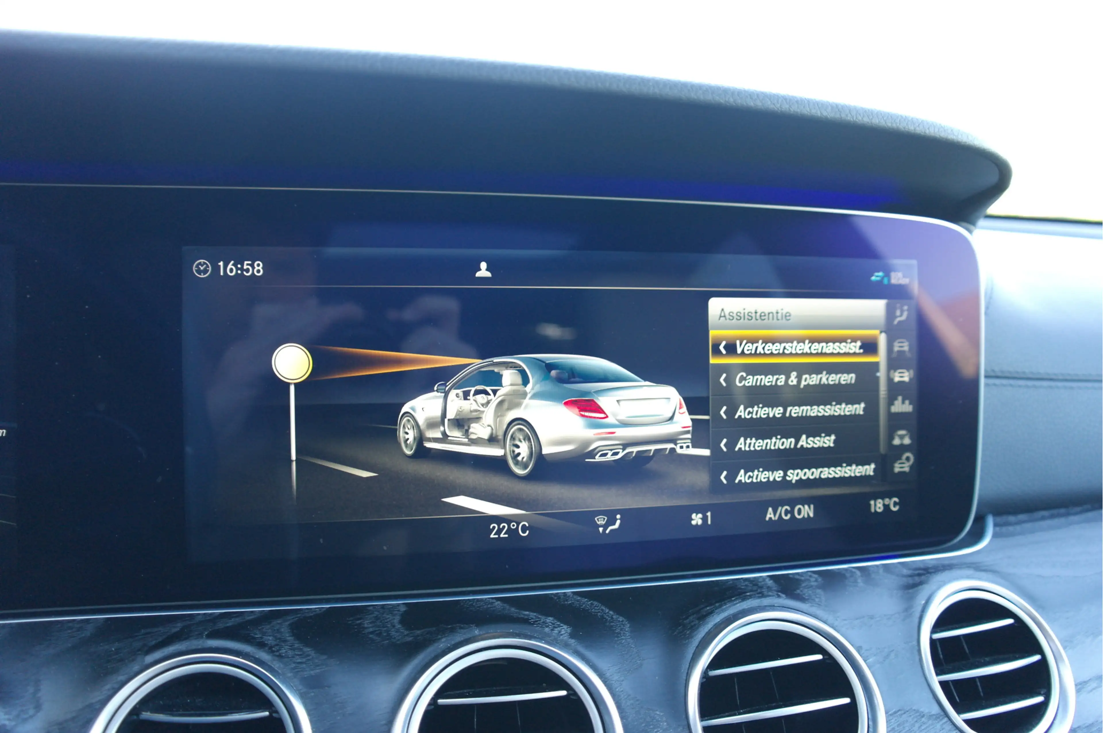 Mercedes-Benz E 63 AMG 4MATIC 572 PK Premium Plus | Dealer Onderhouden | — photo 12