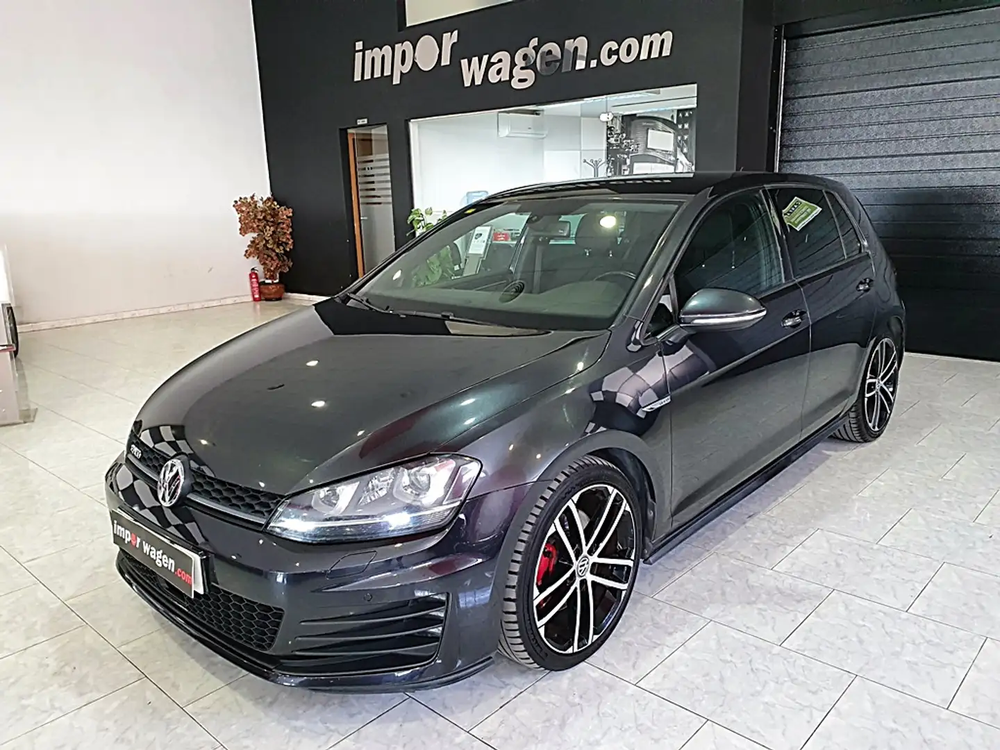 Volkswagen Golf 2.0TDI CR BMT GTD DSG 184 Negro - 1