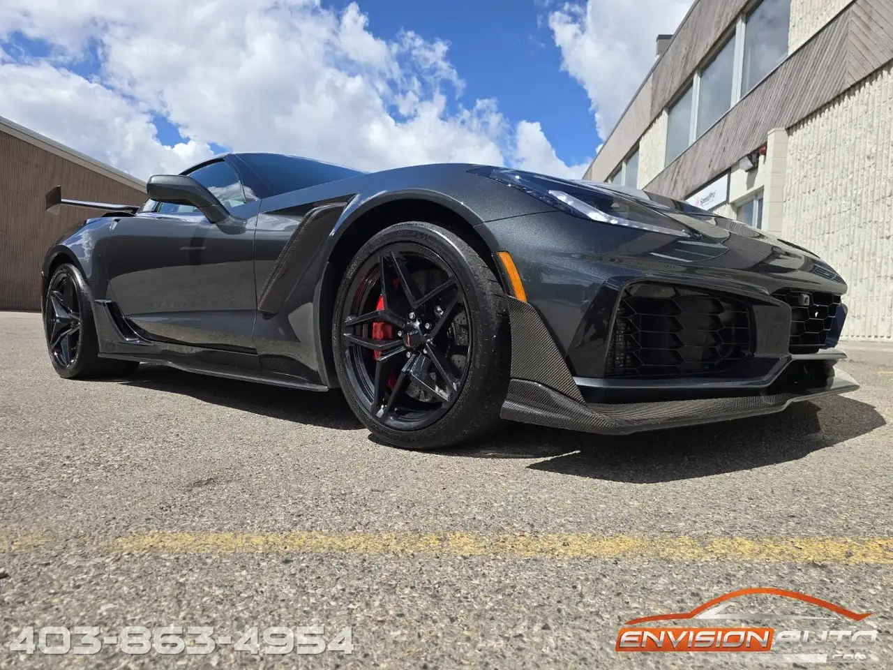 Chevrolet Corvette снимка Chevrolet Corvette