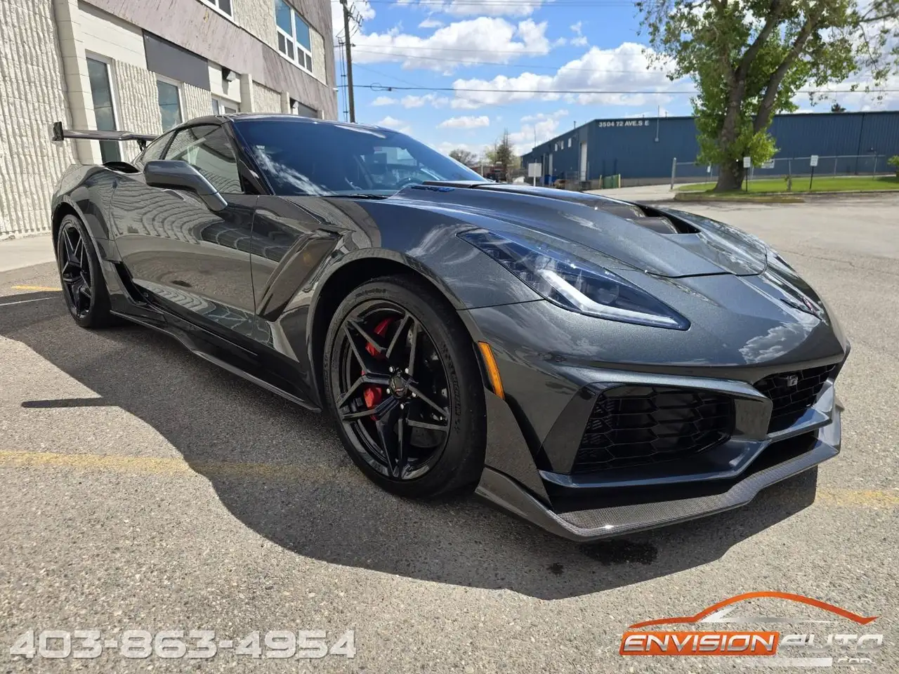 Chevrolet Corvette снимка Chevrolet Corvette