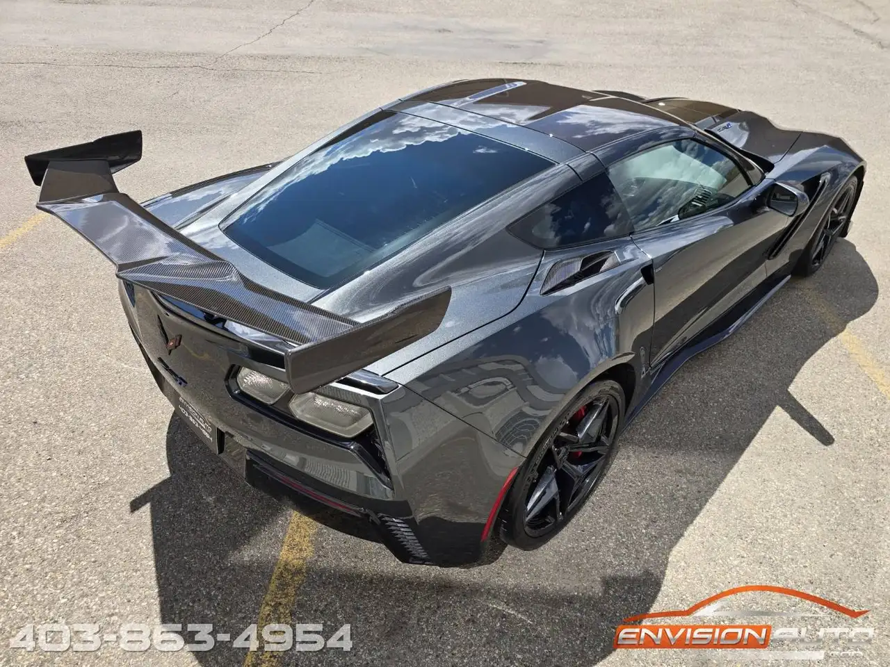 Chevrolet Corvette снимка Chevrolet Corvette