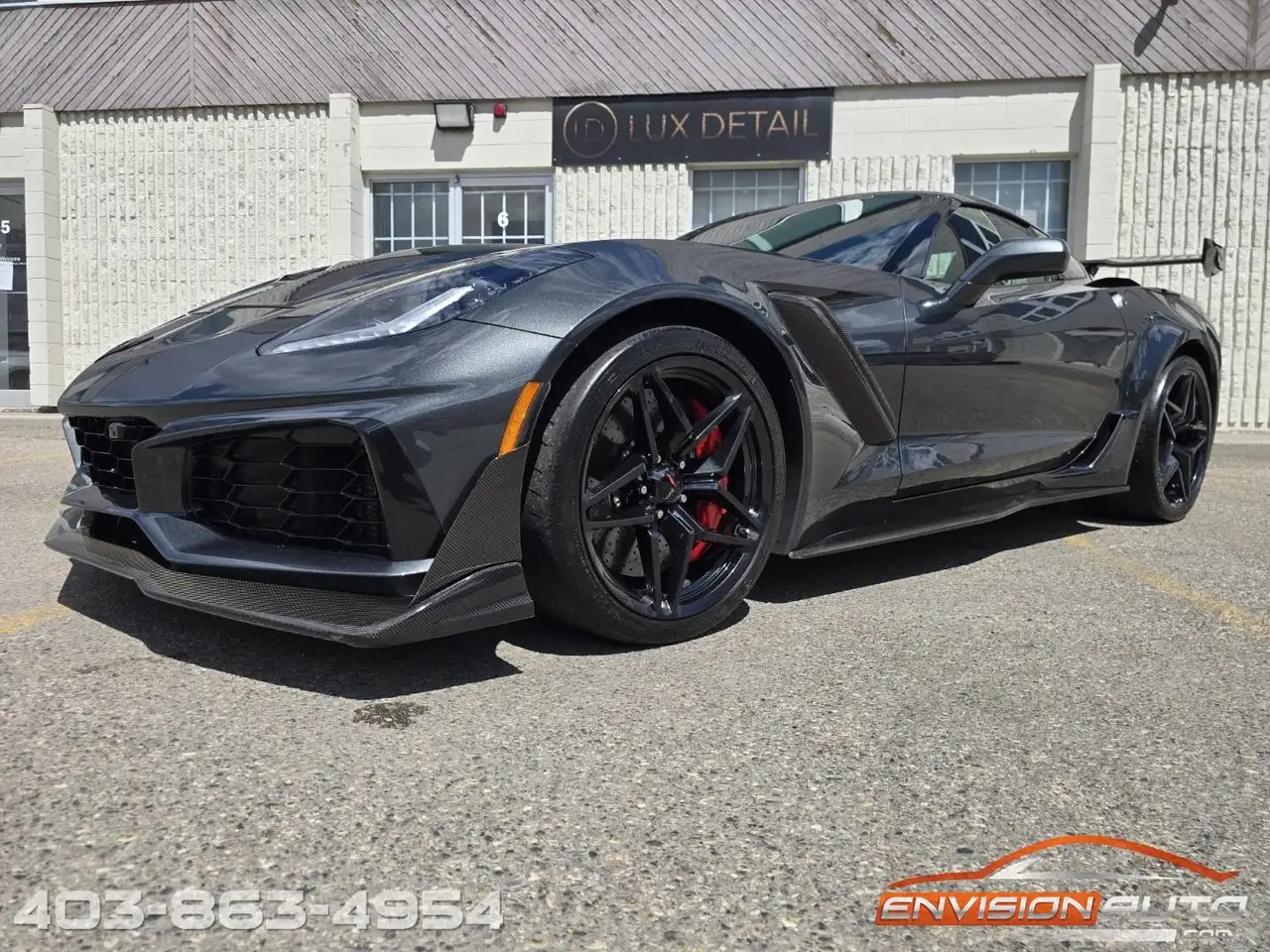Chevrolet Corvette снимка Chevrolet Corvette