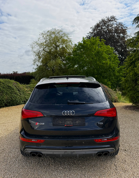 Audi SQ5 SQ5 3.0 TDi V6 Quattro 313 CV FULL OPTIONS PANORAMIQUE GPS CAMERA LED JANTES 20' — photo 10