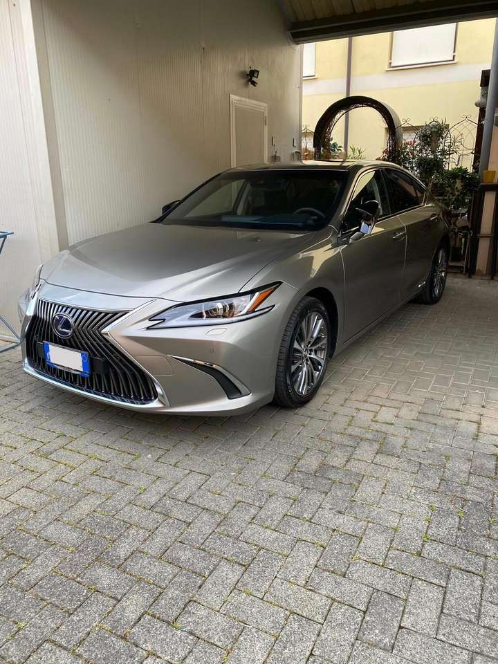 Lexus ES 300 2.5 cvt