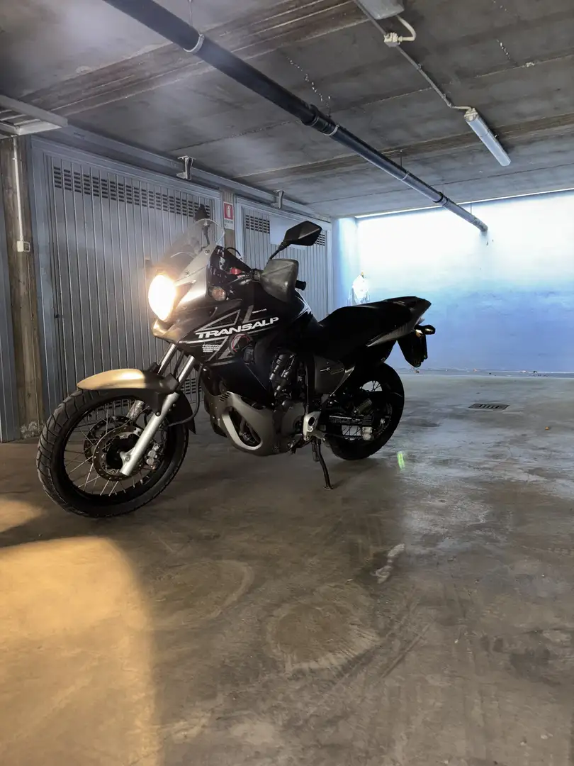Honda Transalp XL700V - 2