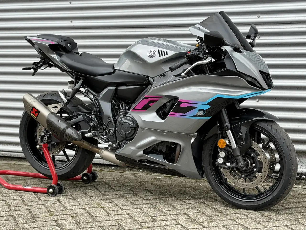 Yamaha YZF-R7