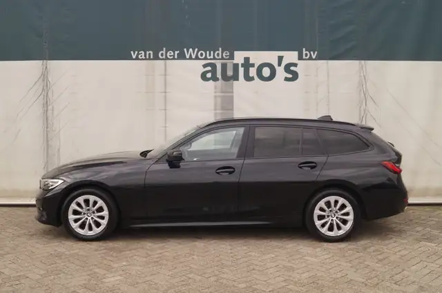 BMW 318 3-serie Touring 318d Automaat Executive -NAVI-ECC-