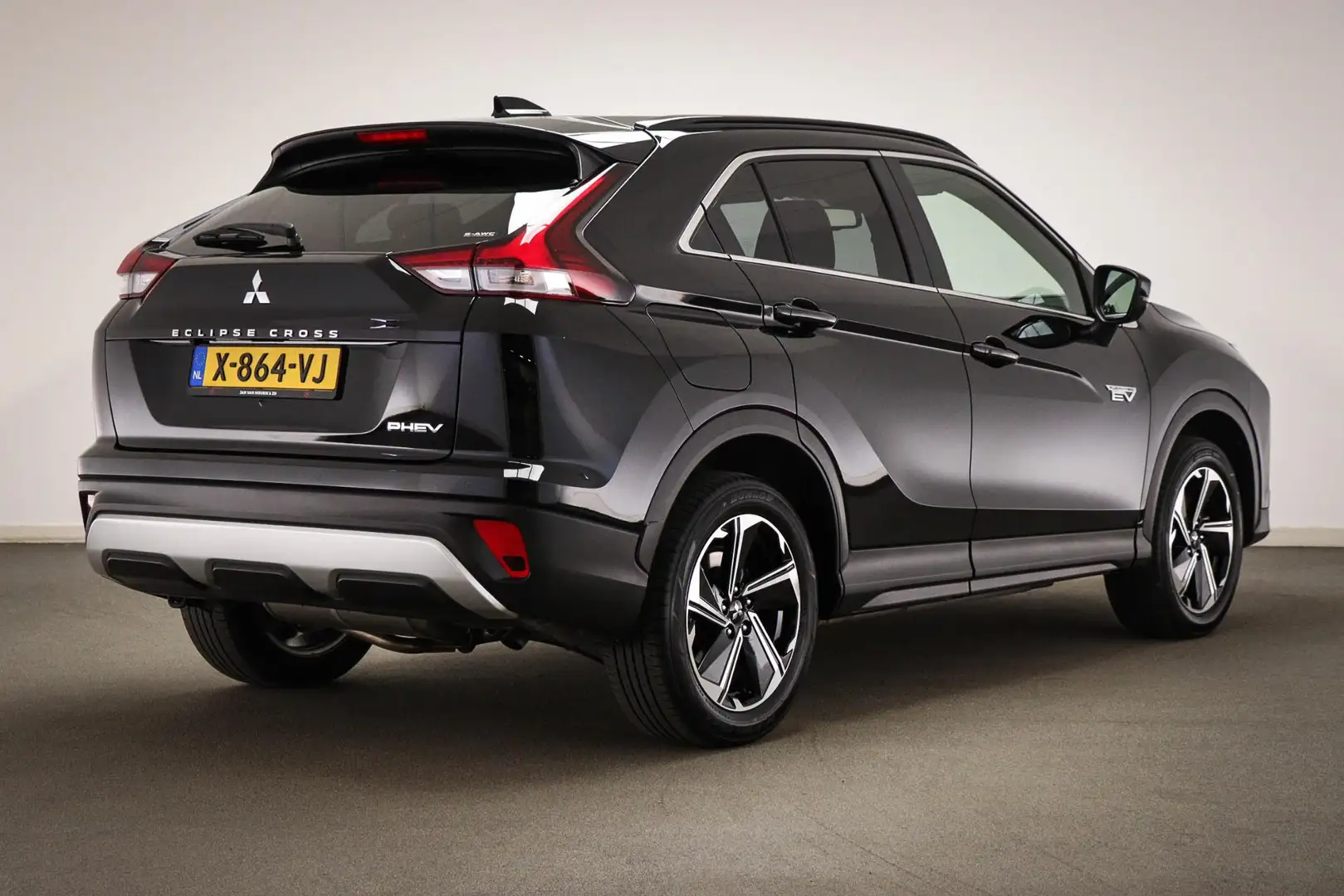 Mitsubishi Eclipse Cross 2.4 PHEV Intense+ | STOELVERWARMING | DAB | CAMERA Noir - 2
