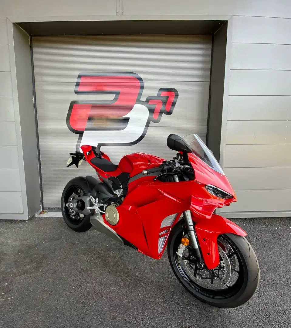 Ducati - 1