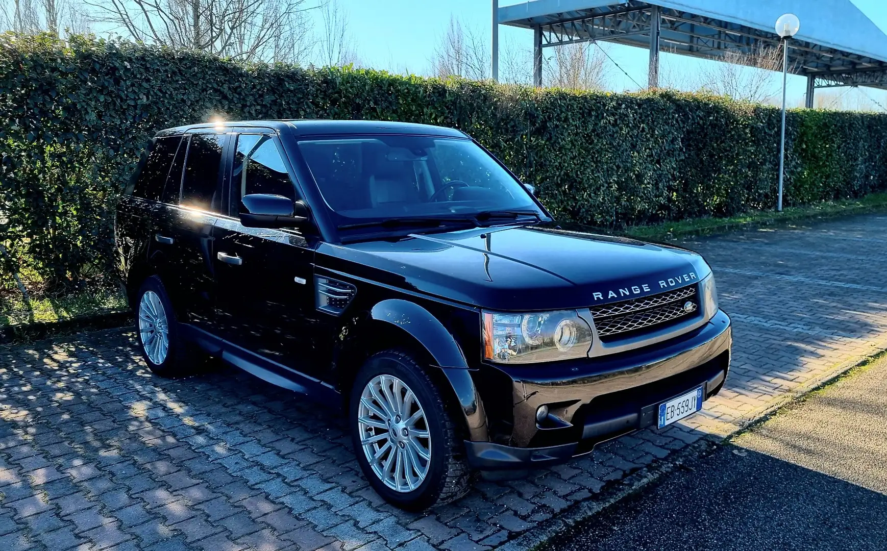 Land Rover Range Rover Sport 3.0 tdV6 SE auto - 1